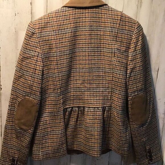 Blazer Wood blend size 4 From Talbots - Picture 2 of 6